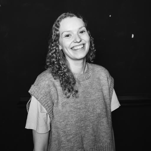 Mira Stock OMR Reviews Projektmanagerin Content und SEO