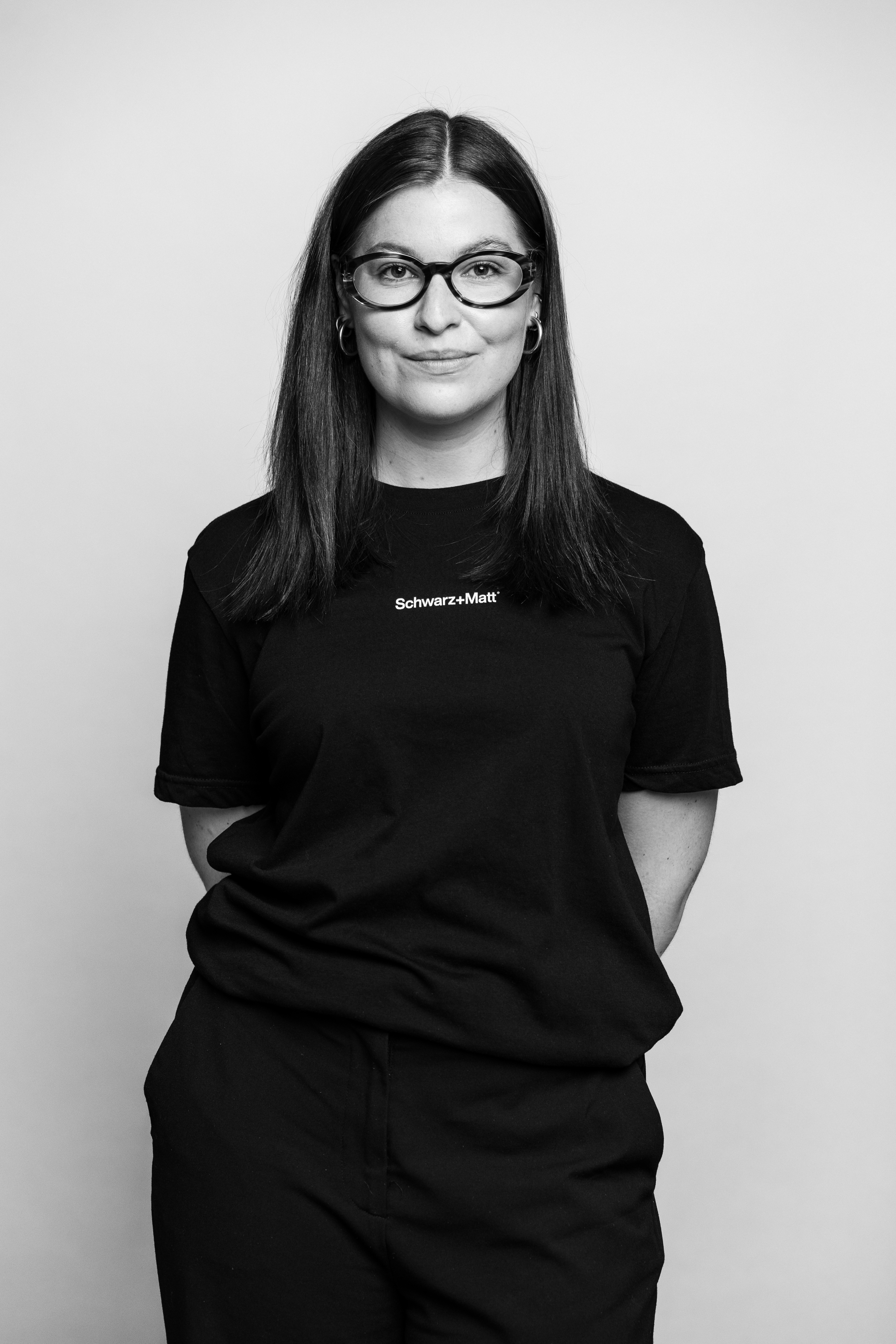 Carla Johann, Schwarz+Matt