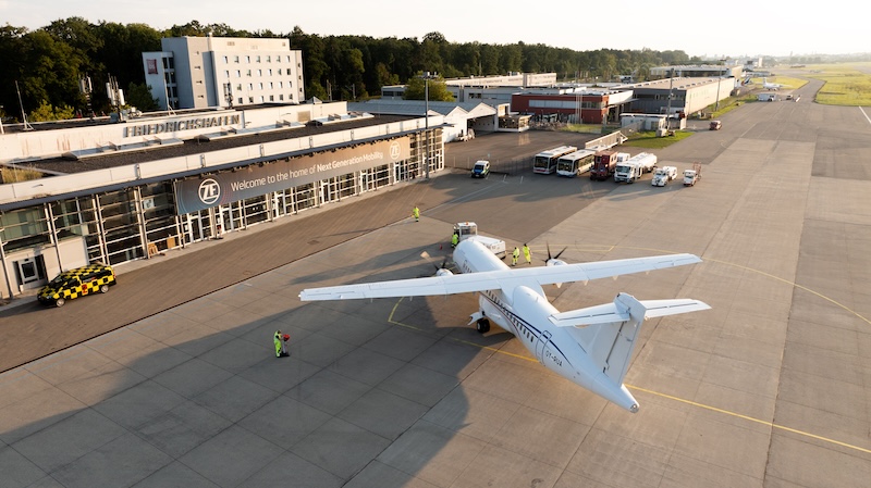 Bodensee-Airport.jpg