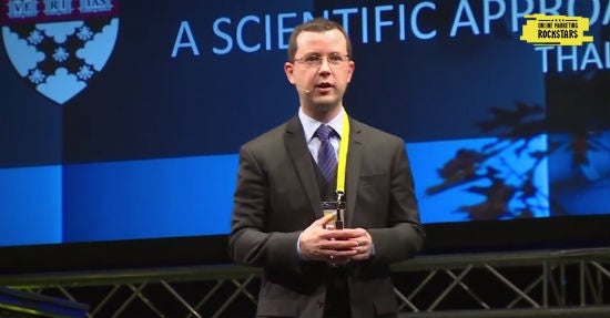 Thales Teixeira bei den Online Marketing Rockstars 2015 auf der Bühne 