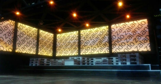 Zalando ist natürlich auch am Start. Schuhe verschenken wir aber nicht. Oder doch?