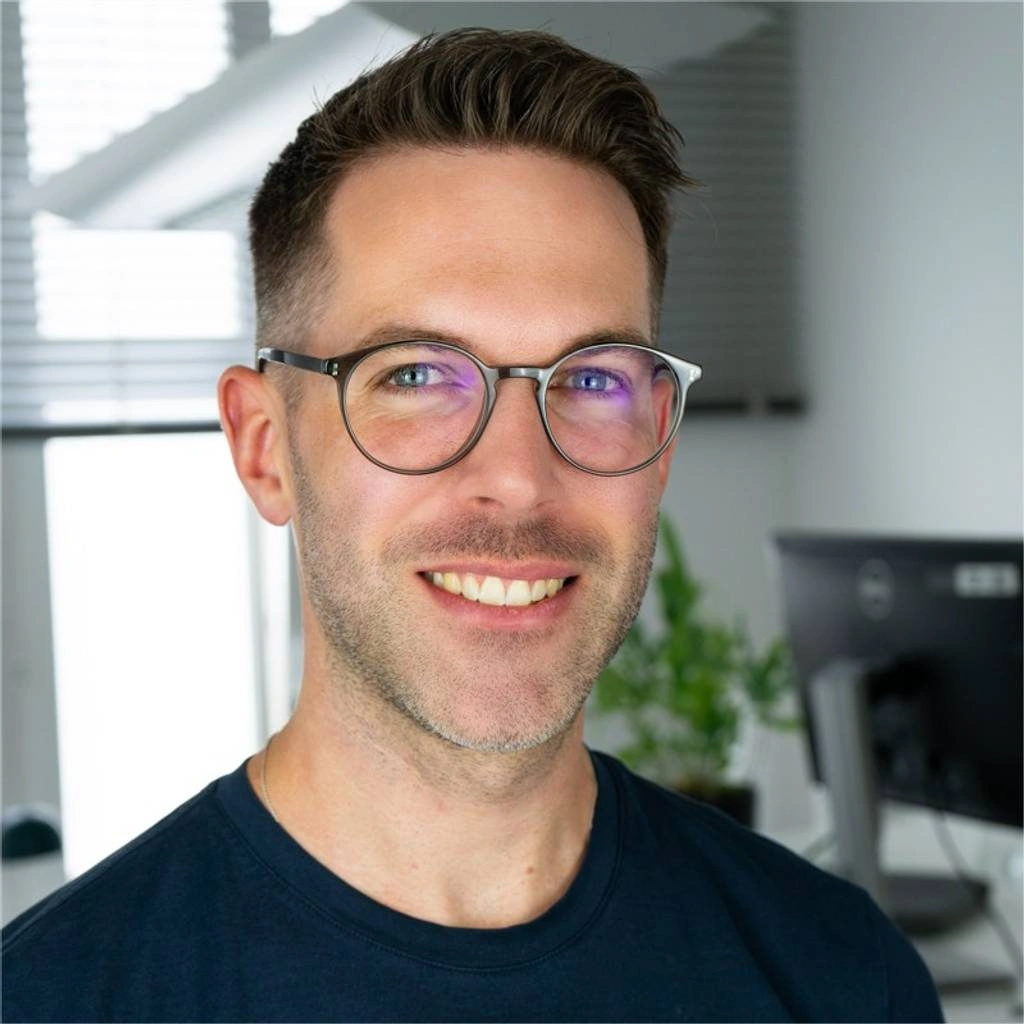 Michael Lippert, HeyData