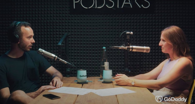 GoDaddy Bau Dein Business Podcast Philipp Westermeyer The Female Company Ann-Sophie Claus