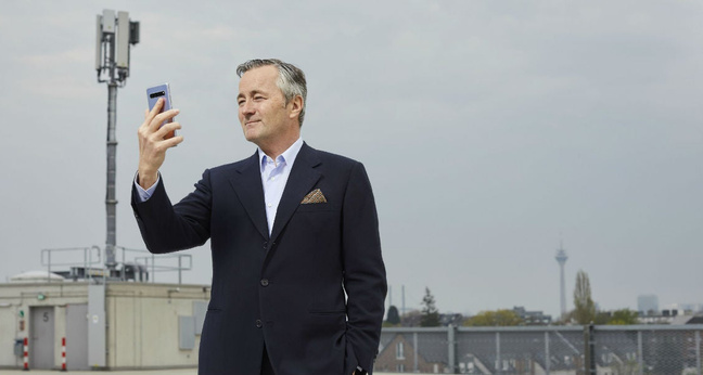 ametsreiter_hannes_vodafone_5g_anruf_1160x606