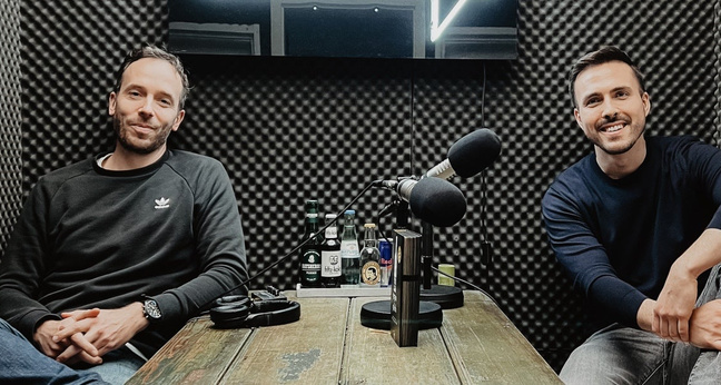 OMR-Gründer Philipp Westermeyer und Emma-Gründer Dennis Schmoltzi (von links). Foto: OMR