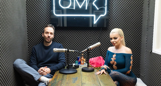 Katja Krasavice zu Gast bei Philipp Westermeyer im OMR Podcast