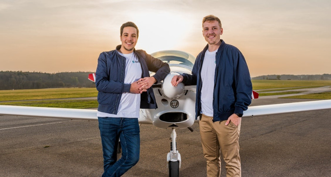 Amin Oumhamdi und Tobias Rieker (v.l.) haben das Startup Markt-Pilot gegründet. Foto: Björn Brenner