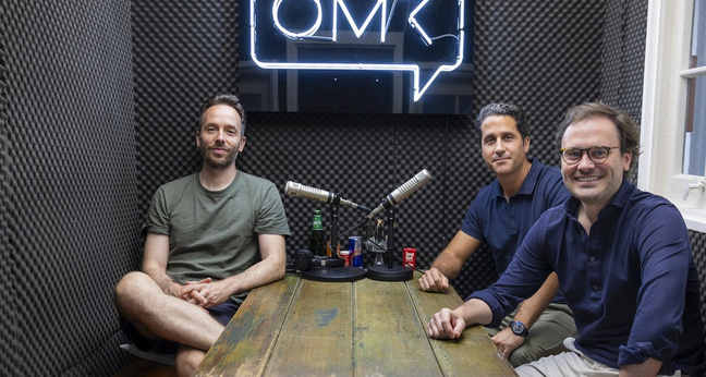 Malte Huffmann und Philipp Povel bei der OMR Podcast-Aufnahme