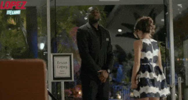 bouncer_blocks_woman