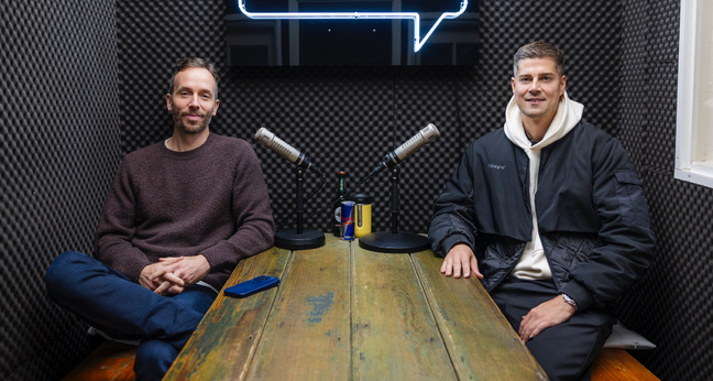 Dustin Schöne (r.) besuchte OMR-Gründer Philipp Westermeyer in Hamburg. Foto: OMR