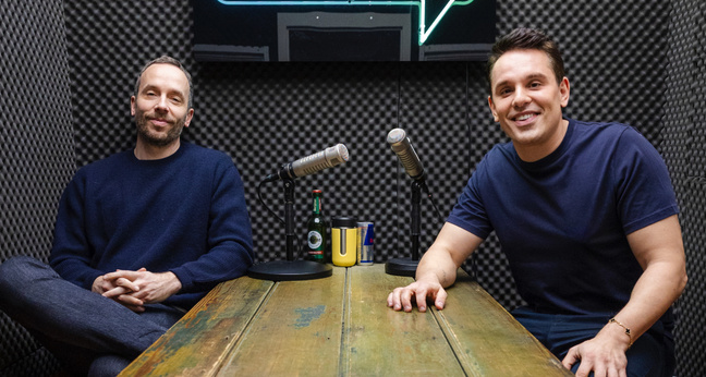 Philipp Westermeyer und Christian Angermayer (von links) trafen sich in Hamburg zum großen Podcast-Update. Foto: OMR