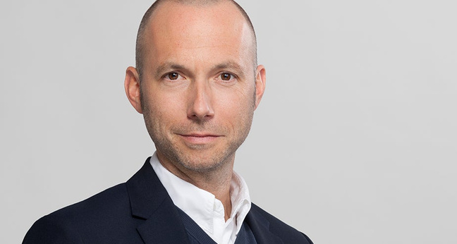 portrait-mirko-caspar-2