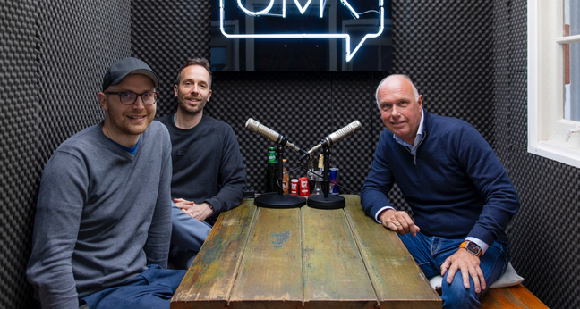 Caspar Schlenk, Philipp Westermeyer und Nick Jue nach der Podcast-Aufnahme
