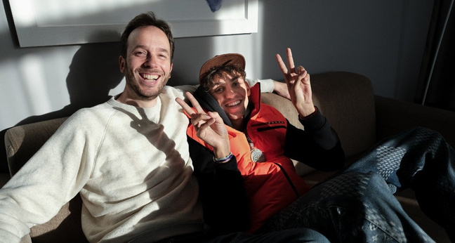 Achraf Ait Bouzalim und Philipp Westermeyer nach der Aufnahme für den OMR Podcast