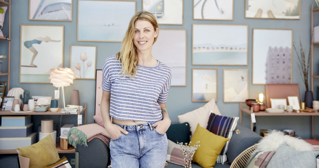 Nicole Hansen Frau Hansen