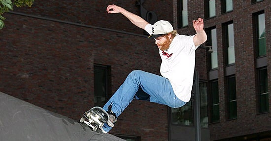 Der mehrfacher deutsche Skateboard-Meister Richie Löffler zeigt auch beim Rockstars Festival sein Können. 