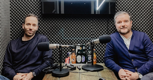 Philipp Westermeyer und Pip Klöckner bei der Aufnahme des OMR Podcasts in Hamburg. Foto: OMR