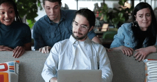 550_DMC-Social-Brand-Work-AUF