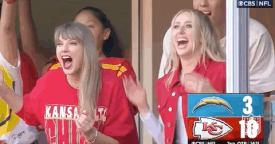 Taylor Swift löst vor dem Super Bowl einen Hype aus und beschert der NFL enorme Zusatzreichweite.