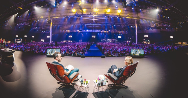 omr22_conference_stage_1160x606