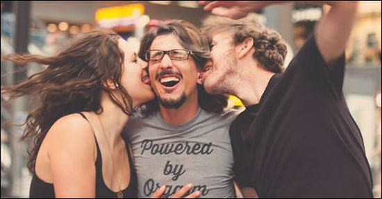 Axel Jack Metayer (in der Mitte), mit zwei Kollegen aus der "Orgasmic Meditation"-Szene (Foto: TurnON Berlin)