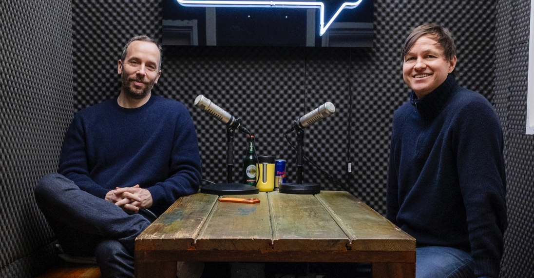 Philipp Westermeyer und Jan Beckers trafen sich in Hamburg zum Update. Foto: OMR