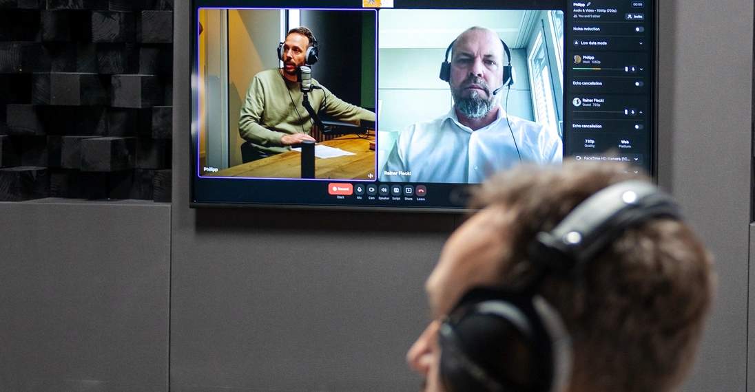 Für die Aufnahme des OMR Podcasts wurde Rainer Fleckl aus Österreich zugeschaltet 