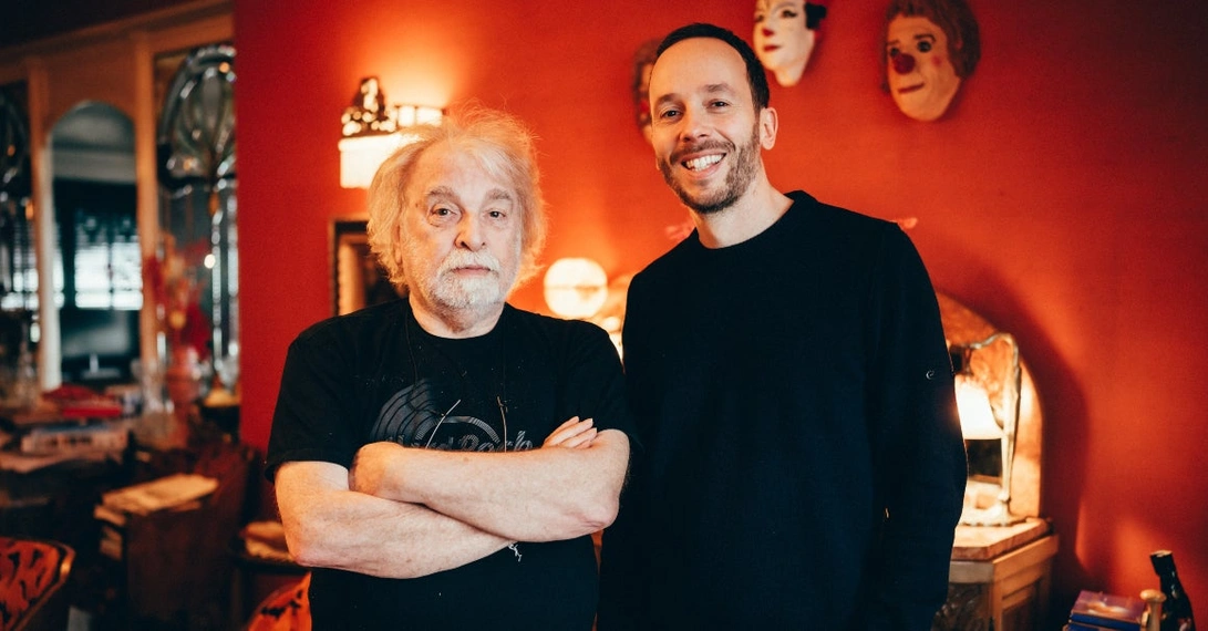 Roncalli-Chef Bernhard Paul und OMR-Gründer Philipp Westermeyer bei der Aufnahme des Podcasts in Pauls Kölner Wohnung. Foto: Julian Huke