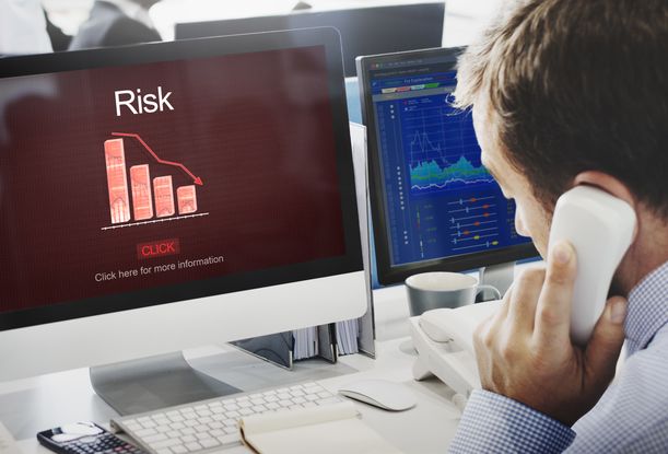 risk-gamble-opportunity-swot-weakness-unsure-concept.jpg